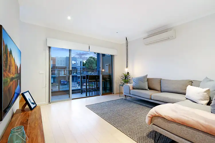 Second view of Homely townhouse listing, 2 Cordage Close, Safety Beach VIC 3936