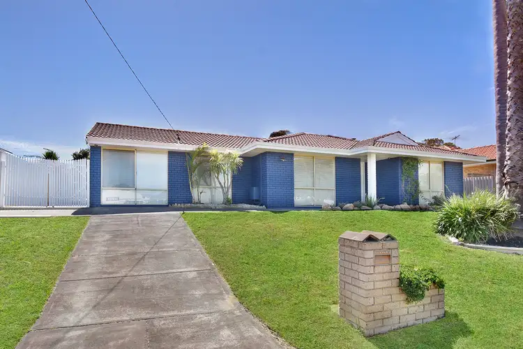 81 Greenfields Circle, Hocking WA 6065