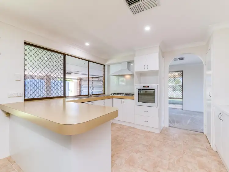 Seventh view of Homely house listing, 7 Meldreth Court, Willetton WA 6155