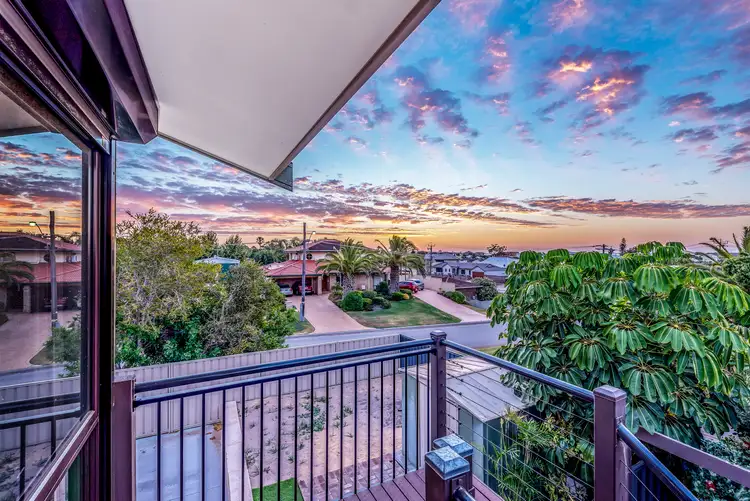 10 Barwell Street, Silver Sands WA 6210