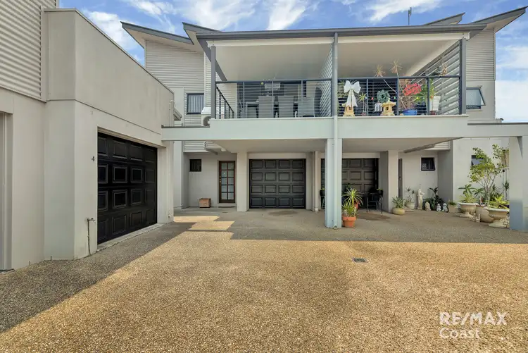 2/2 Palma Crescent, Varsity Lakes QLD 4227