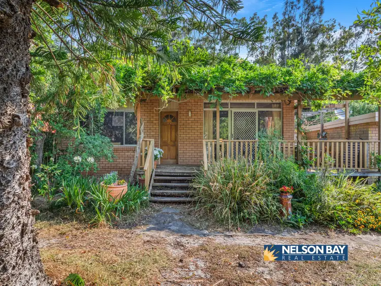 10 Dirigeree Street, Nelson Bay NSW 2315