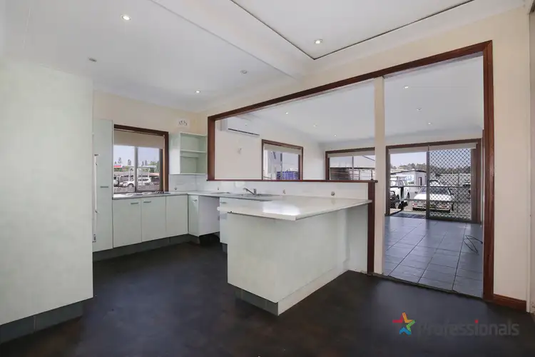 Third view of Homely house listing, 98 Golgotha Street, Armidale NSW 2350