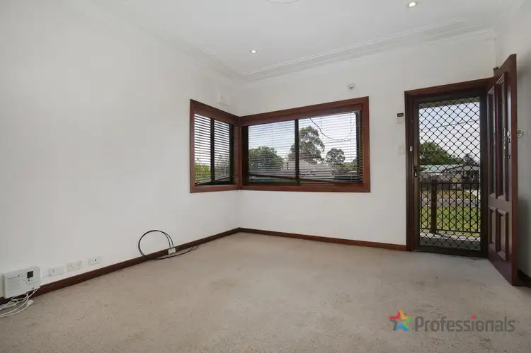 Sixth view of Homely house listing, 98 Golgotha Street, Armidale NSW 2350