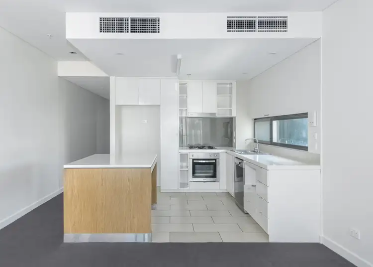 Fourth view of Homely unit listing, 1102/107 Astor Tce, Spring Hill QLD 4000