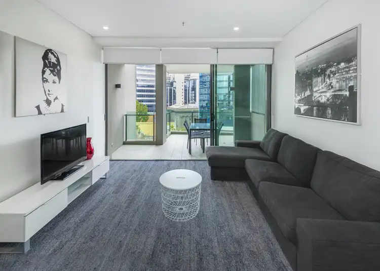 Second view of Homely unit listing, 601/107 Astor Tce, Spring Hill QLD 4000