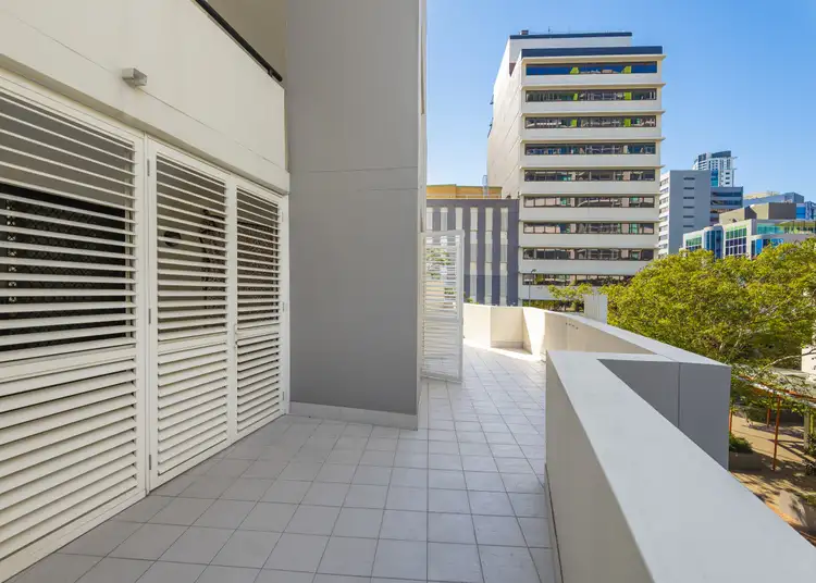 Sixth view of Homely unit listing, 2/474 Upper Edward Street, Spring Hill QLD 4000