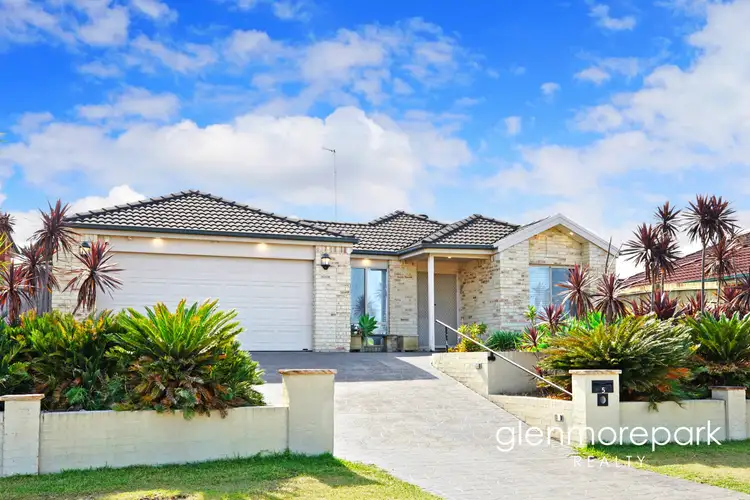 5 Woburn Place, Glenmore Park NSW 2745