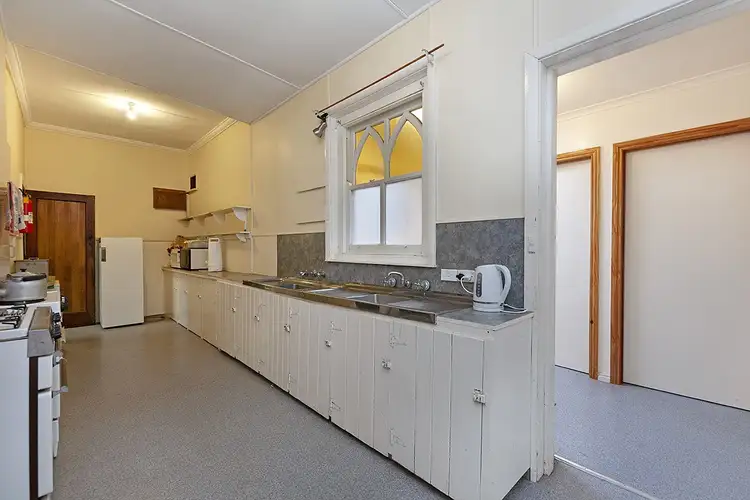 Fifth view of Homely house listing, 81 Hamilton Place, Hamilton VIC 3300