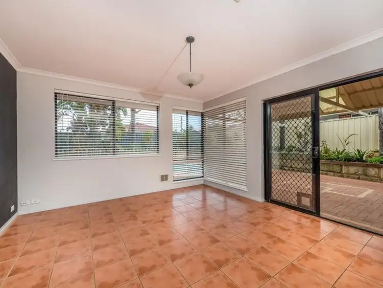 Seventh view of Homely house listing, 25 iandra Loop, Carramar WA 6031