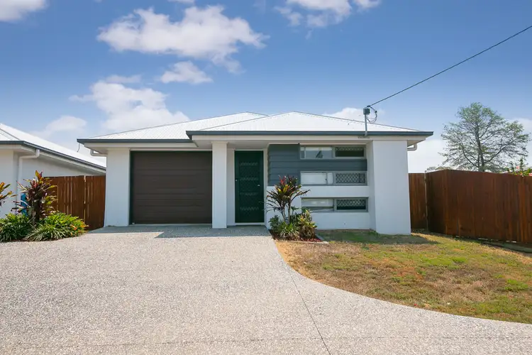 2/64 Jacaranda Drive, Yamanto QLD 4305