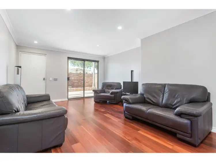 Fourth view of Homely house listing, 2/15 Hesford Avenue, Mount Pleasant WA 6153