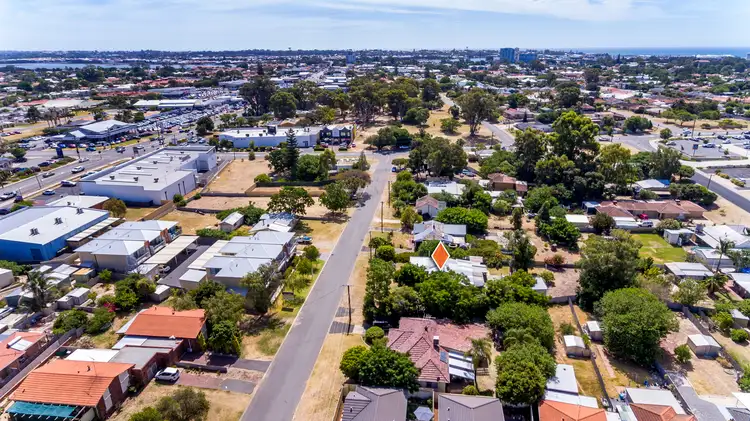 Seventh view of Homely house listing, 10 Lanyon Street, Mandurah WA 6210