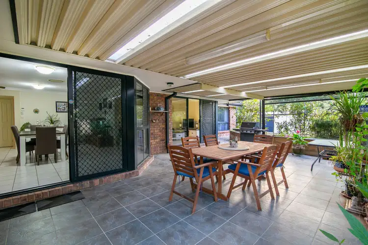 6 Backhouse Court, Brassall QLD 4305