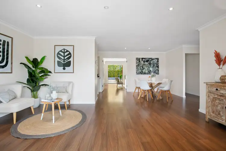 26 Ilkinia Avenue, Broadbeach Waters QLD 4218