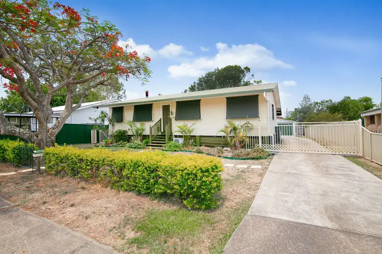 32 Russell Street, Silkstone QLD 4304