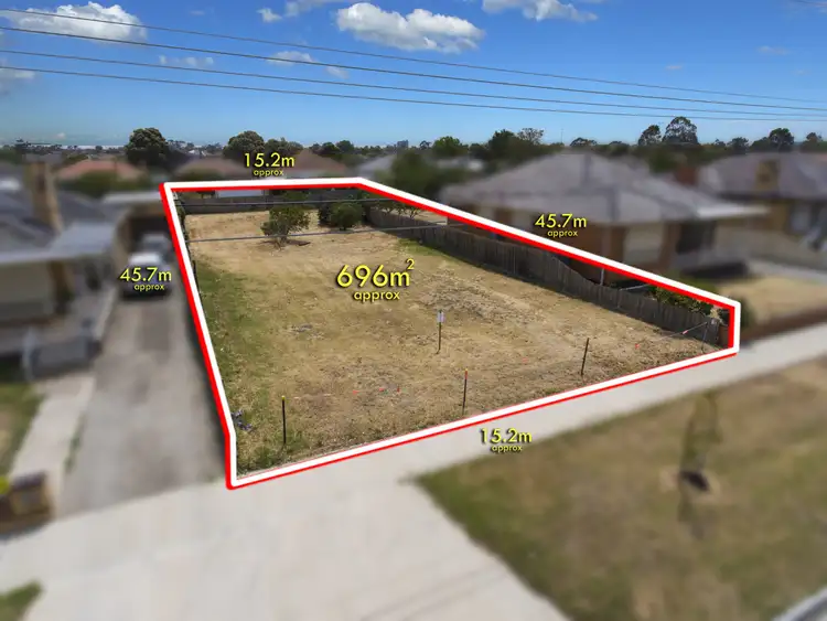 30 Lachlan Road, Sunshine West VIC 3020