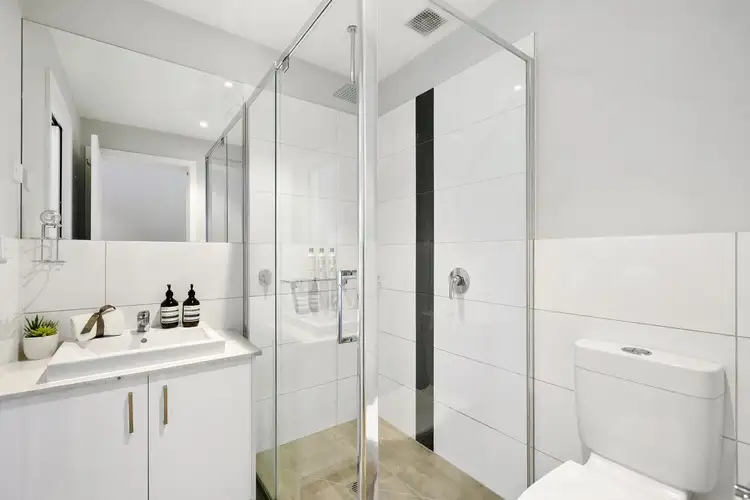 Third view of Homely apartment listing, 2/32 Spray Street, Mornington VIC 3931