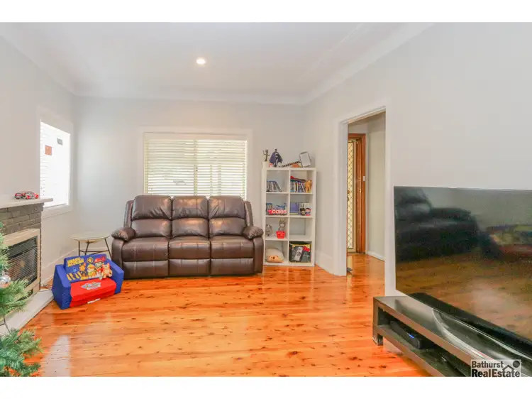 Fourth view of Homely house listing, 6 Violet Street, South Bathurst NSW 2795