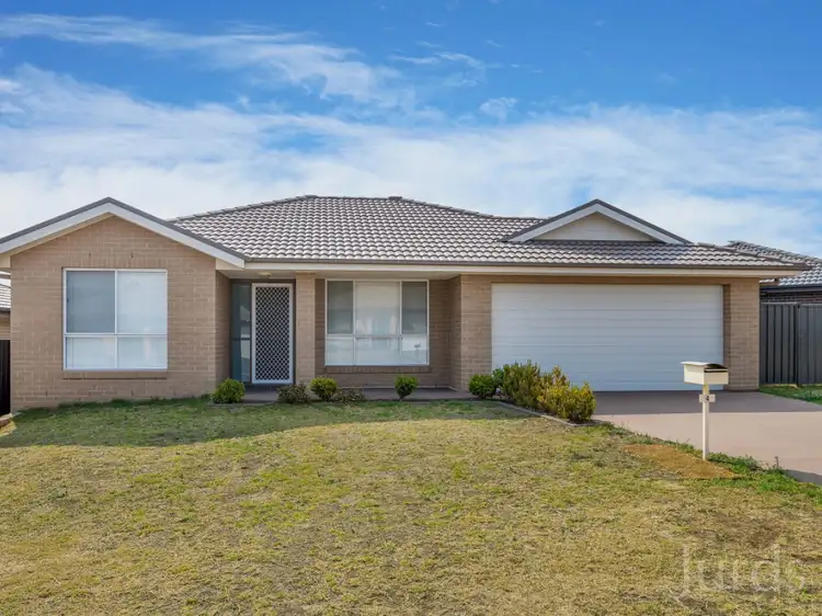4 Undercliff Street