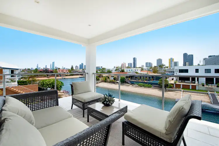 10 Coral Gables Key, Broadbeach Waters QLD 4218