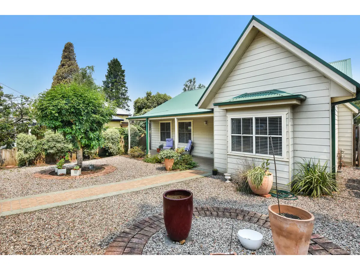 Main view of Homely villa listing, 1/11 Cale Lane, Wentworth Falls NSW 2782