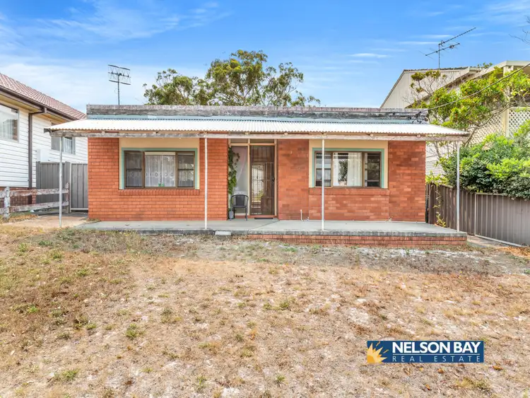 27 Trafalgar Street, Nelson Bay NSW 2315
