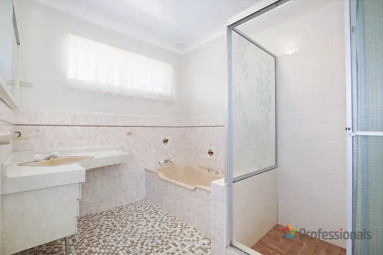 Fifth view of Homely house listing, 5 Glass Street, Armidale NSW 2350