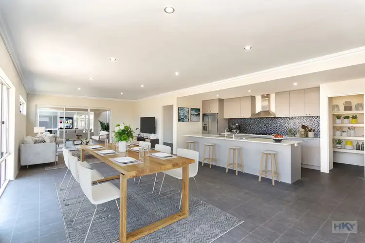39 Simmonds Pass, Ellenbrook WA 6069