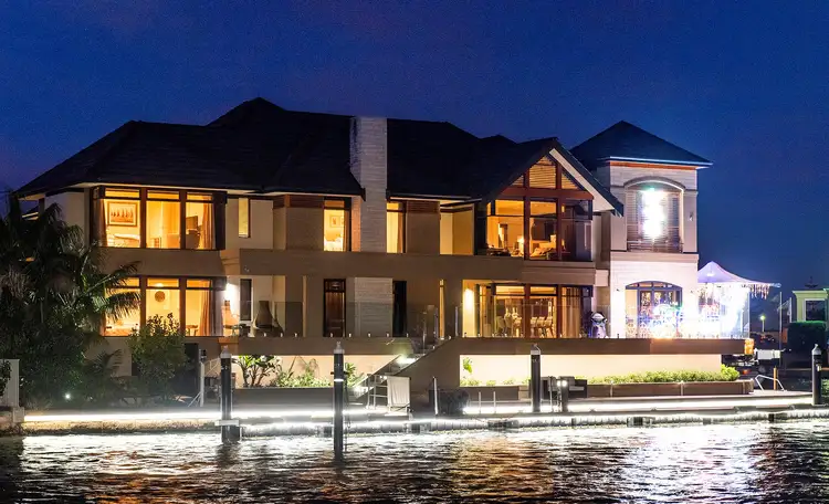 32 Santavea Mews, Halls Head WA 6210