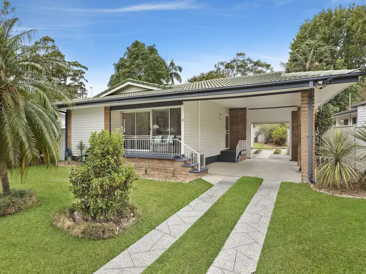 4 Parkhill Road, Wyoming NSW 2250