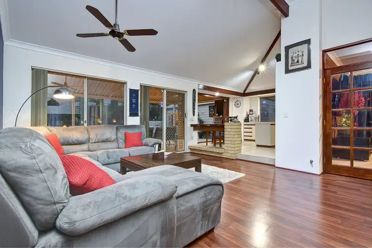 Sixth view of Homely house listing, 10 Quinault Loop, Joondalup WA 6027