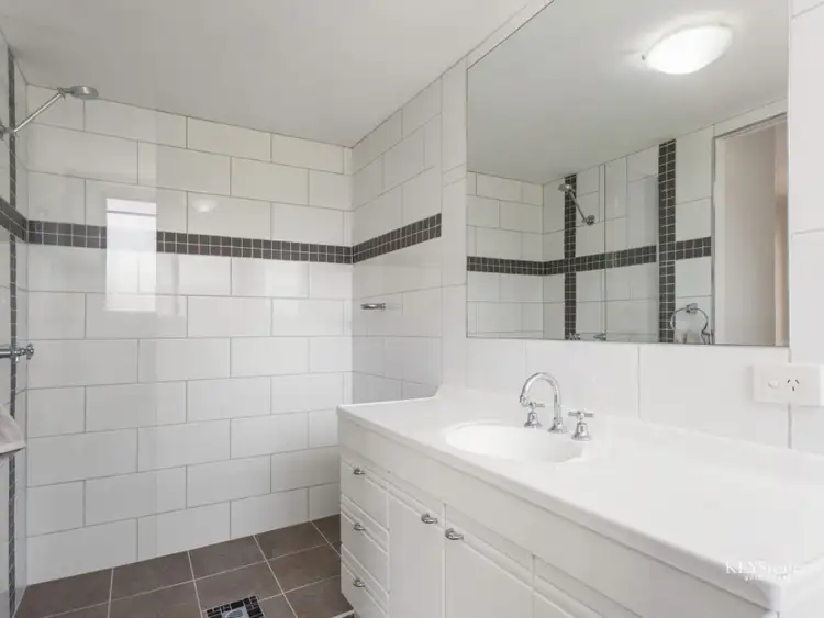 Fifth view of Homely apartment listing, 7/10 Peak Avenue, Main Beach QLD 4217