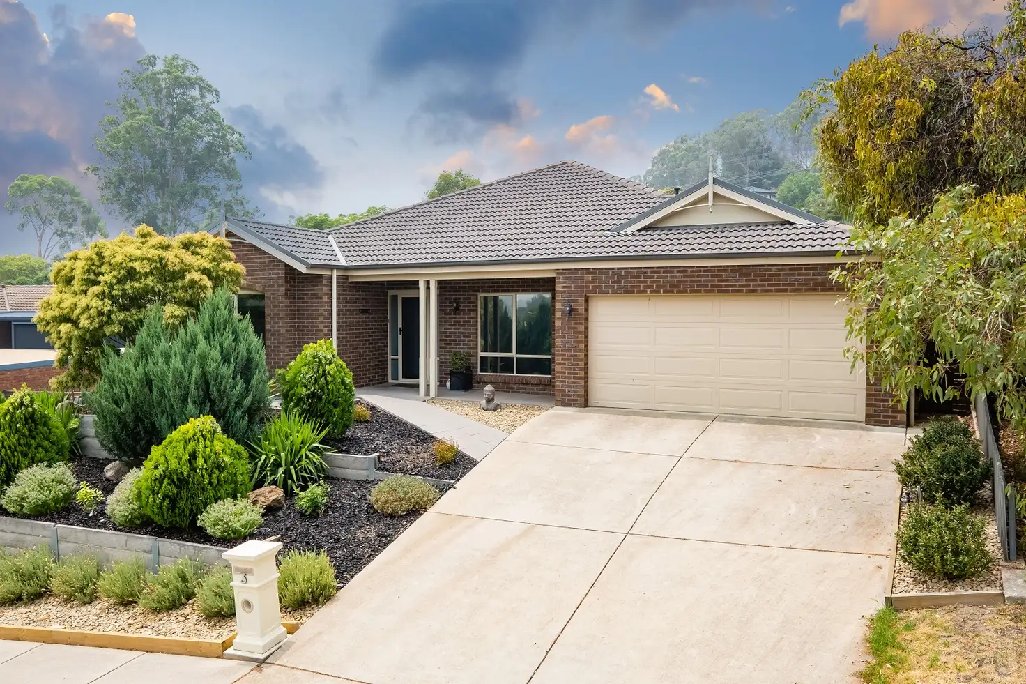 Main view of Homely house listing, 3 Dunluce Place, Wodonga VIC 3690