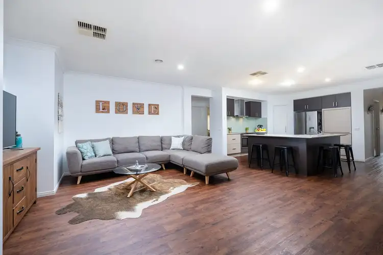 Second view of Homely house listing, 3 Dunluce Place, Wodonga VIC 3690