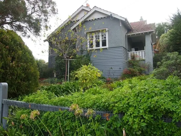10 Burns Street, Hamilton VIC 3300