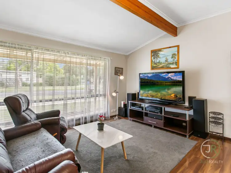 Fifth view of Homely house listing, 8 Canterbury Street, Cranbourne VIC 3977