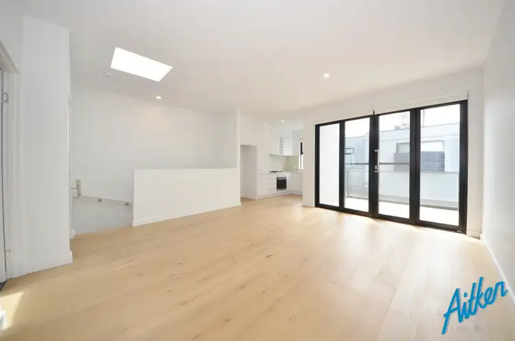 Third view of Homely townhouse listing, 9/48 Hill Street, Bentleigh East VIC 3165