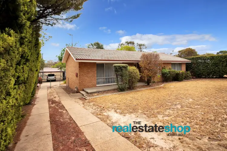 114 Marconi Crescent, Kambah ACT 2902