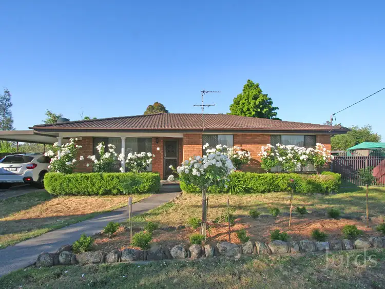 30 Mcfarlane Street, Cessnock NSW 2325