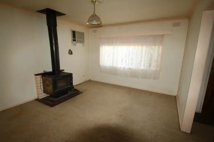 Second view of Homely house listing, 38 Pilleau Street, Coleraine VIC 3315
