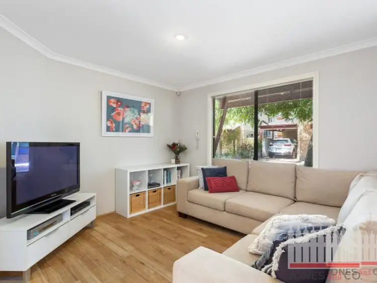 1/13 Palmerston Street, Bassendean WA 6054