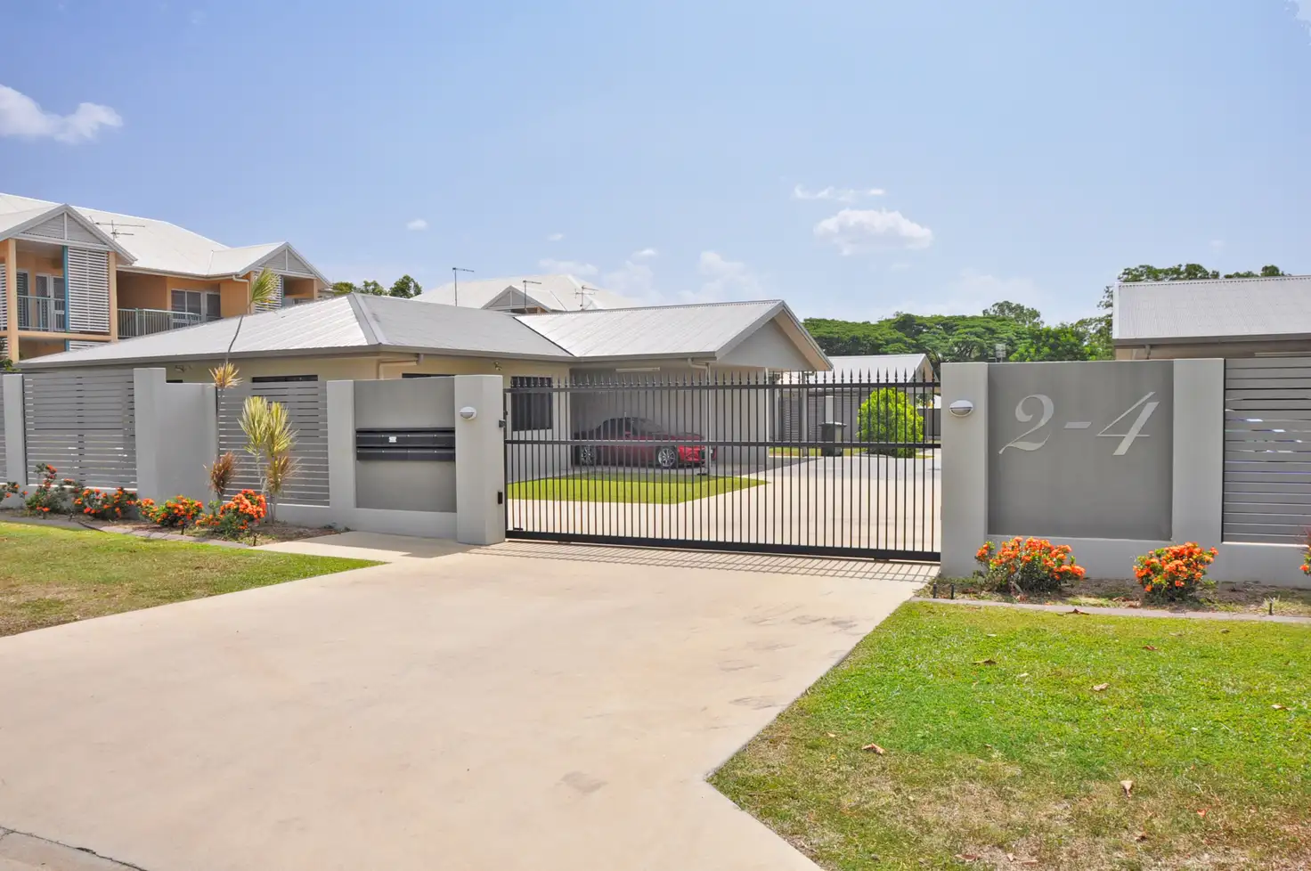Main view of Homely unit listing, 1/2-4 Strattmann, Mareeba QLD 4880