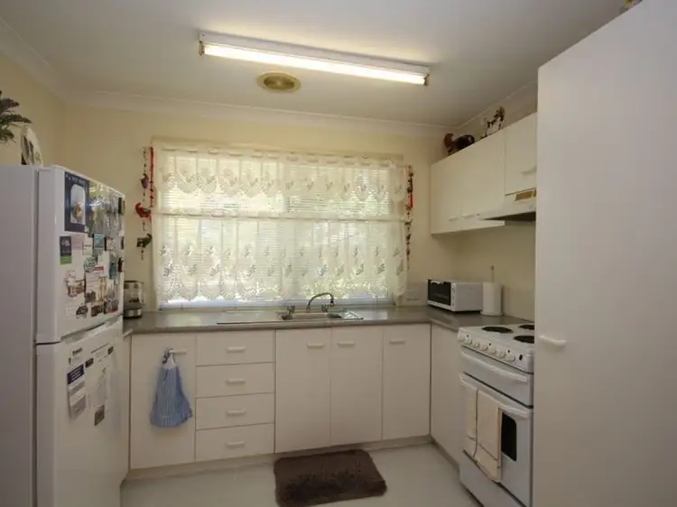 Fourth view of Homely villa listing, 8/1380 Warrego Highway, Brassall QLD 4305