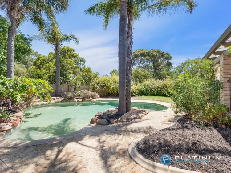 1 Oakmont Turn, Connolly WA 6027