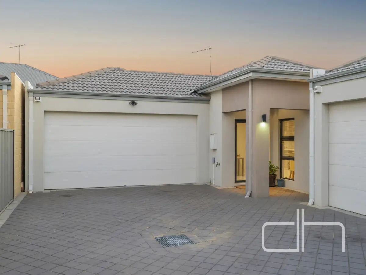 Main view of Homely house listing, 2/6 Bologna Vista, Landsdale WA 6065