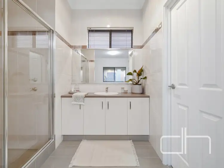 Seventh view of Homely house listing, 2/6 Bologna Vista, Landsdale WA 6065