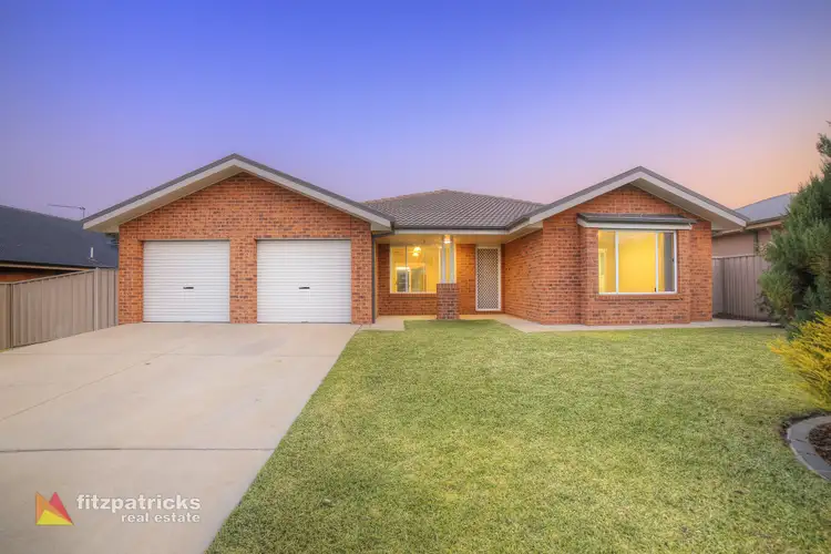 12 Bedervale Street, Bourkelands NSW 2650