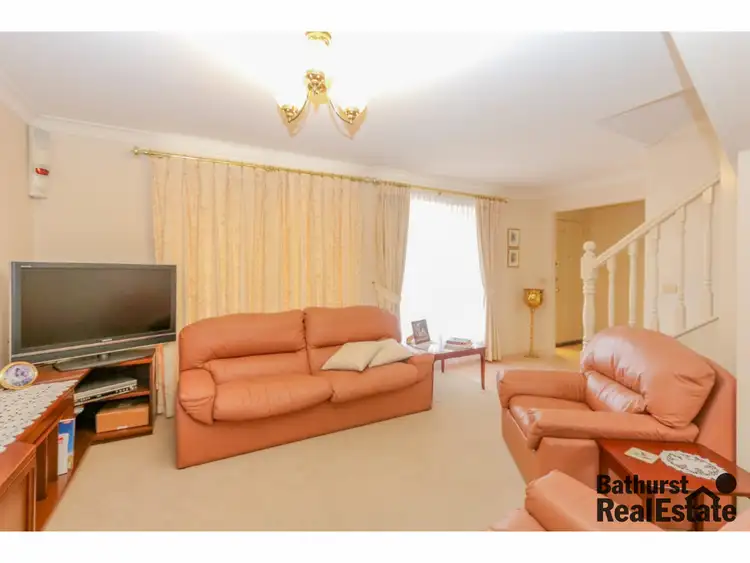 Fifth view of Homely house listing, 5 Thomas Close, South Bathurst NSW 2795