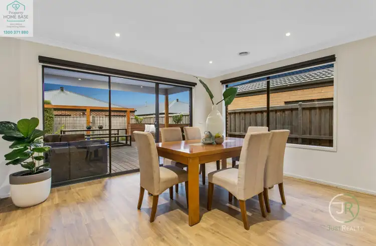 Fifth view of Homely house listing, 32 Ranfurlie Boulevard, Cranbourne West VIC 3977